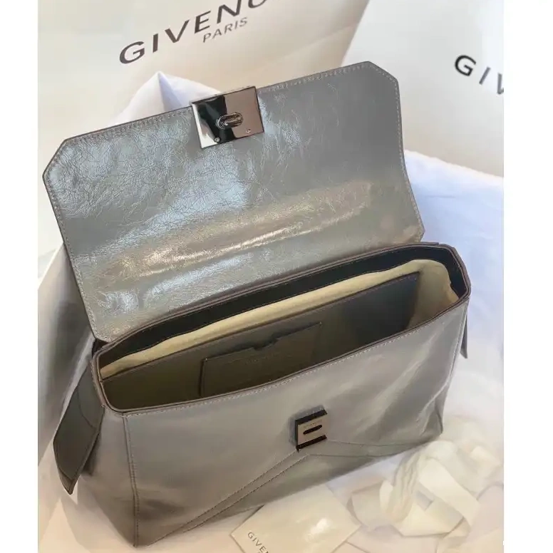 Fashion Reps 2012SH0138 Givenchy Bags 0509